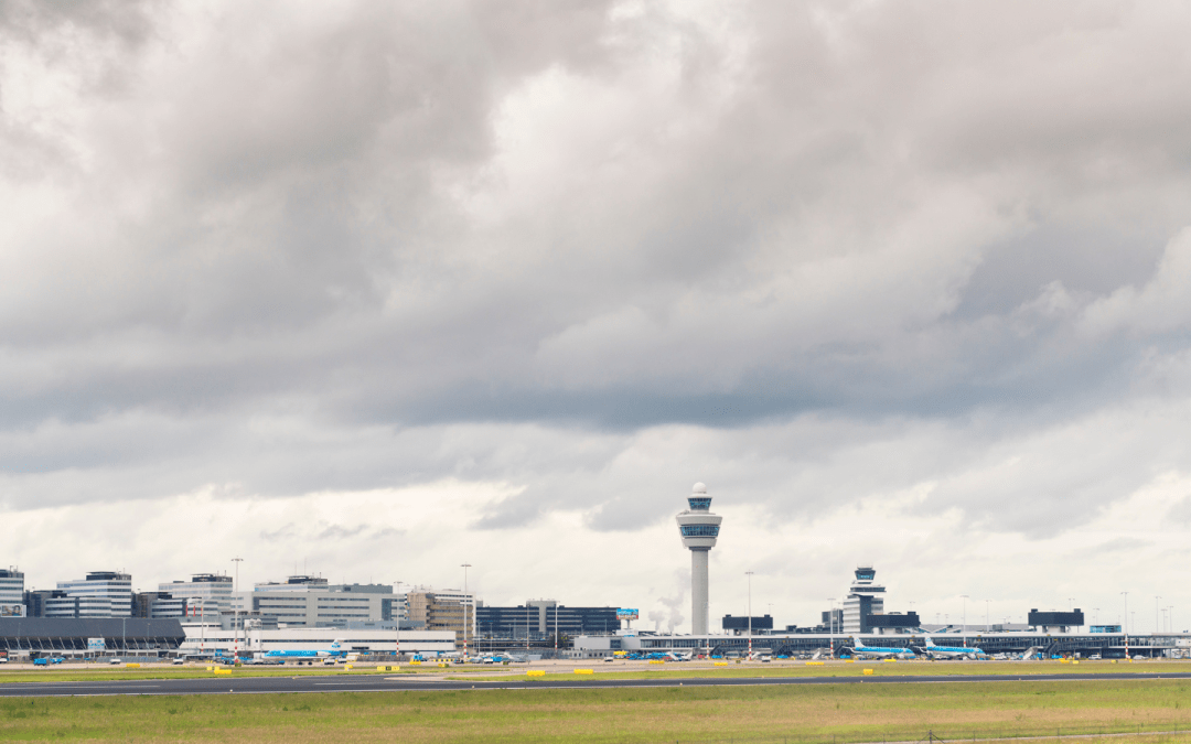 Neuer Bericht des Flughafens Schiphol fordert eine Reduzierung des Luftverkehrs