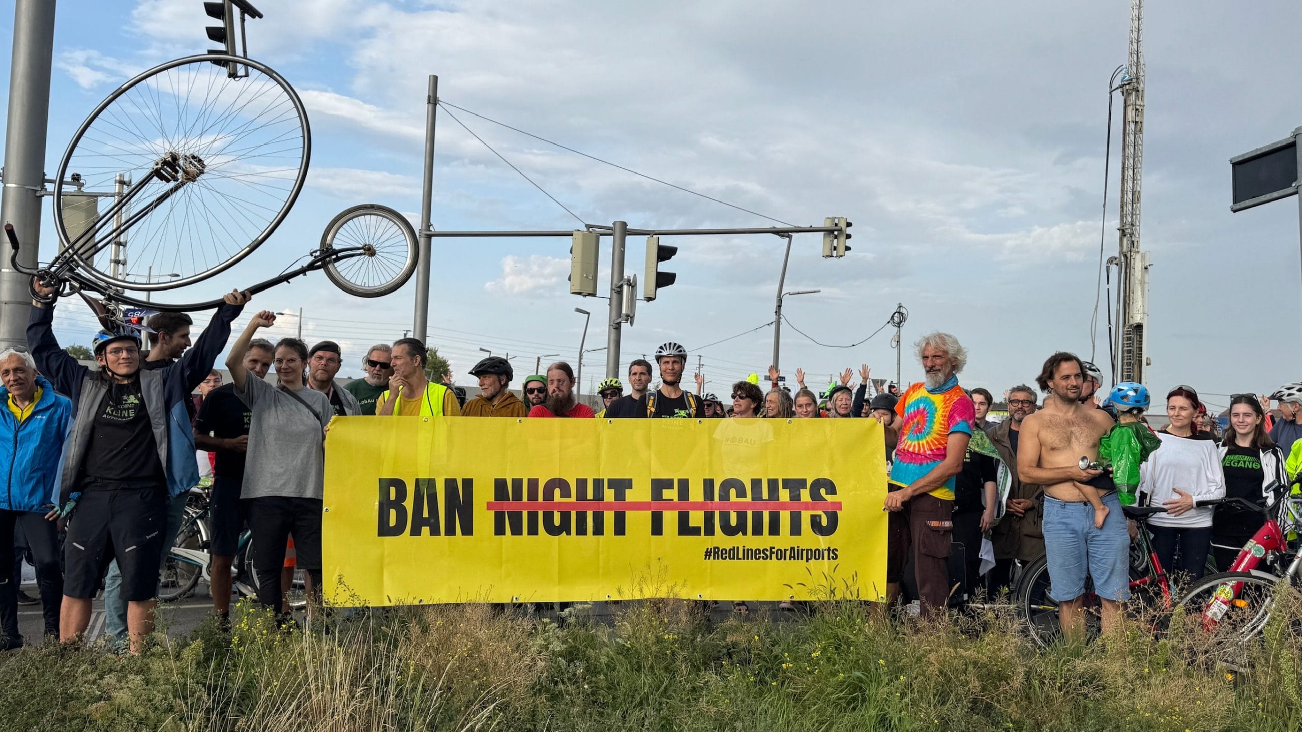 Verbot Nachtflüge Wien Aktion zum internationalen Tag für das Nachtflugverbot in Österreich.